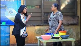 Belle-mère méchant traite l’orpheline sans savoir qu’elle aura besoin de son aide demain : Nollywood